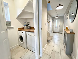 Photo 6- click for photo gallery